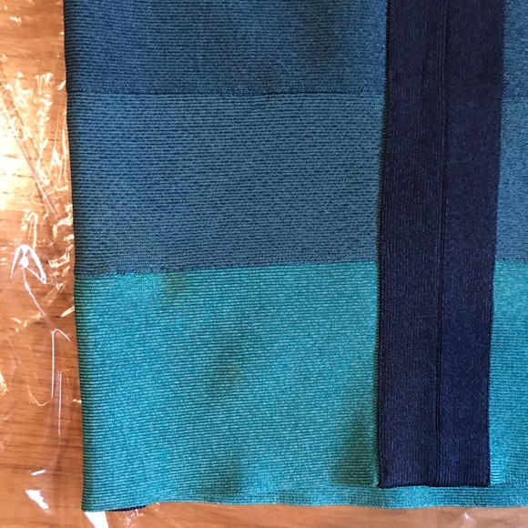 💚SOLD💚Herve Leger Ombré Dress XS Mermaid Bandage - Picture 8 of 8